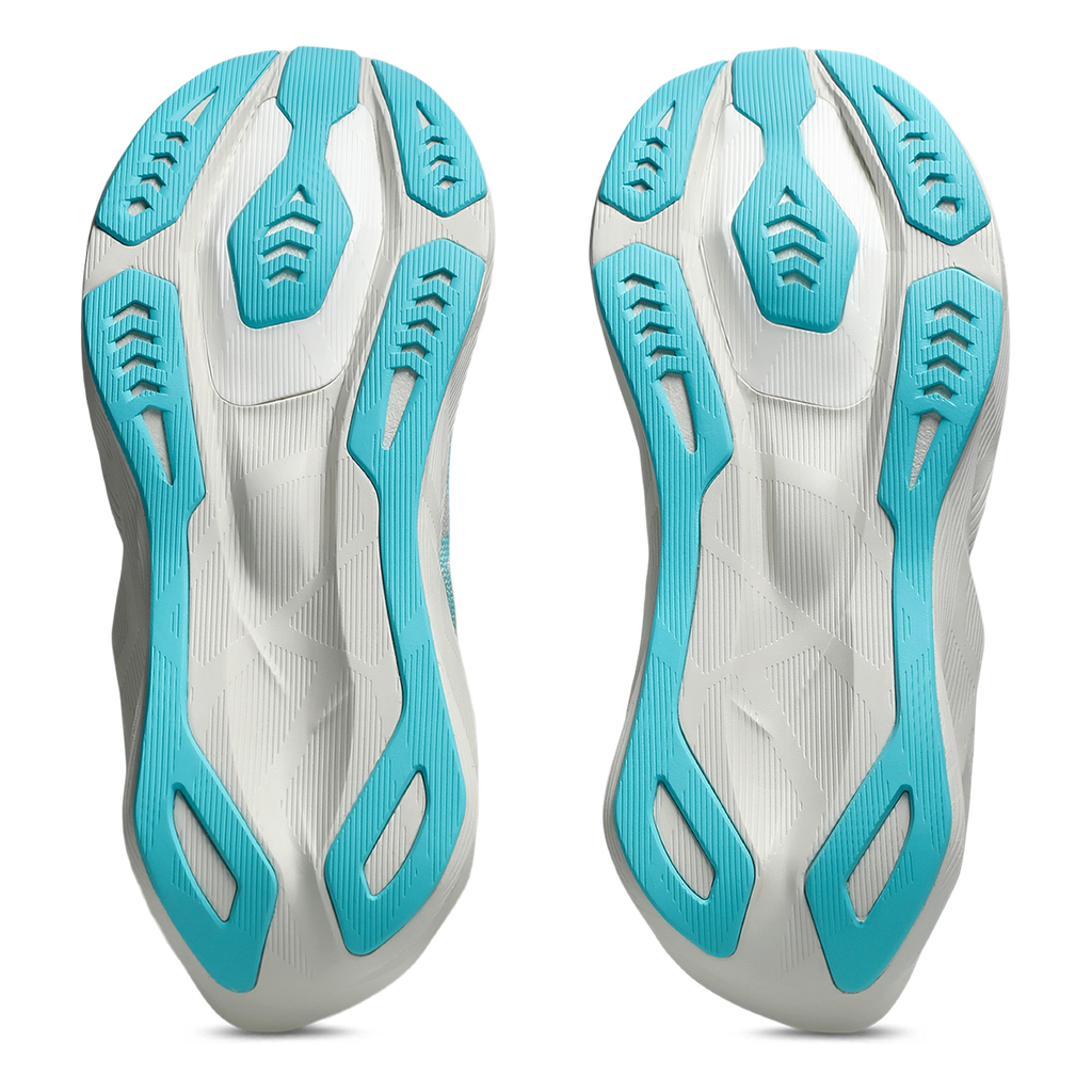 Asics Novablast 6