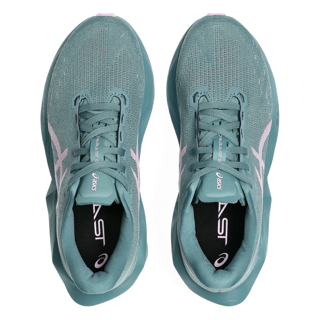 Asics Novablast 6