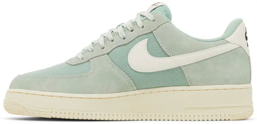 Nike Air Force 1 Low '07 LV8 Certified Fresh Enamel Green