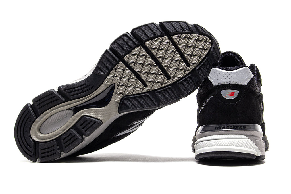 990v4