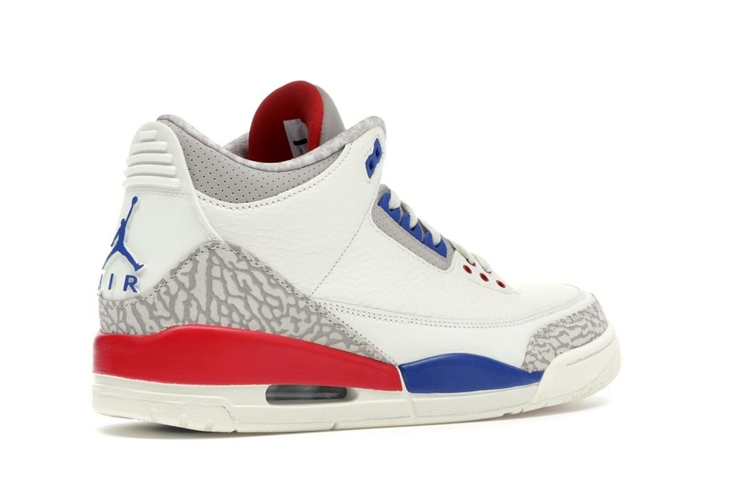 Air Jordan 3 Retro International Flight Sail/Sport Royal/Light Bone/Fire Red