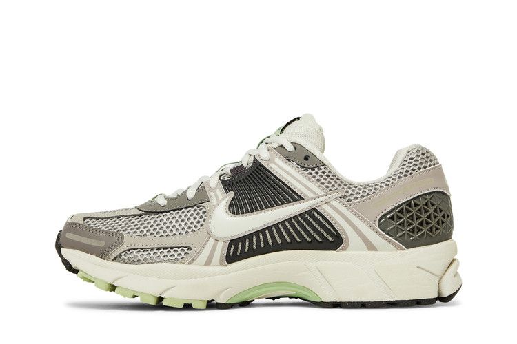 Nike Zoom Vomero 5 Cobblestone Flat Pewter (Women's)