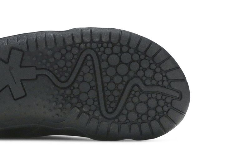 Nike Air Zoom Pulse Triple Black