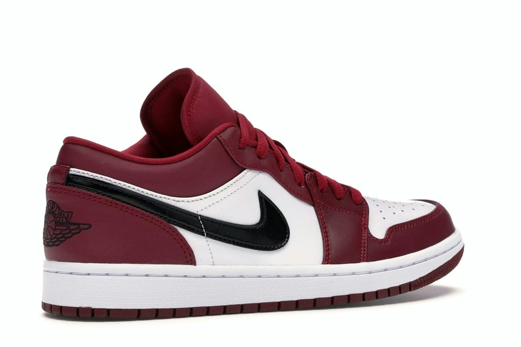 Jordan 1 Low Noble Red 553558-602 Sneakers