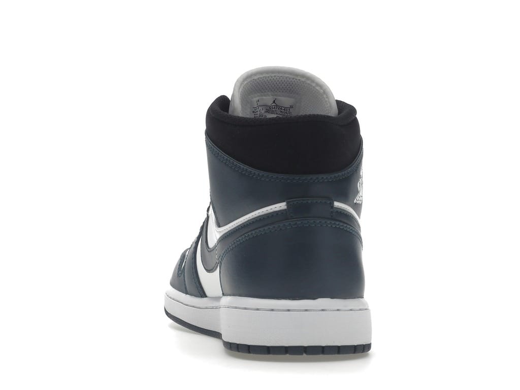 Jordan 1 Mid Armory Navy White Black Sneakers Size 554724-411