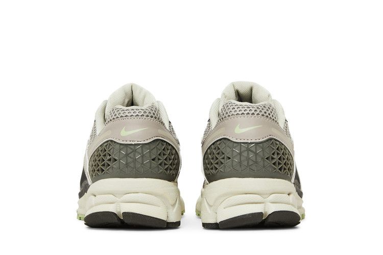 Nike Zoom Vomero 5 Cobblestone Flat Pewter (Women's)