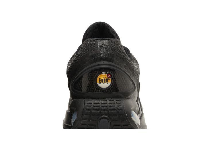 Nike Air Max Dn Black Metallic Grey