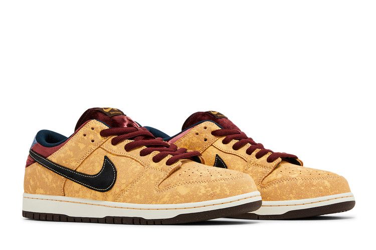 Nike SB Dunk Low City of Cinema