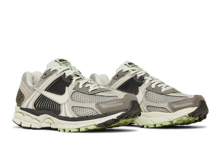 Nike Zoom Vomero 5 Cobblestone Flat Pewter (Women's)