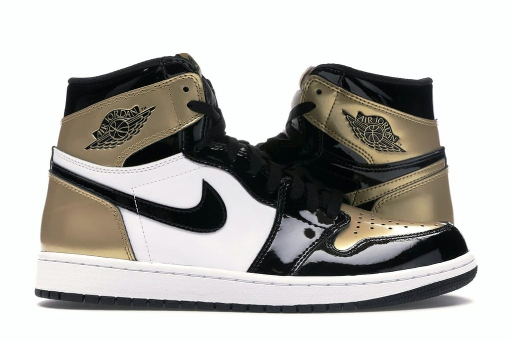 Air Jordan 1 Retro High Gold Top 3 (861428-001) Black/Metallic Gold Sneakers