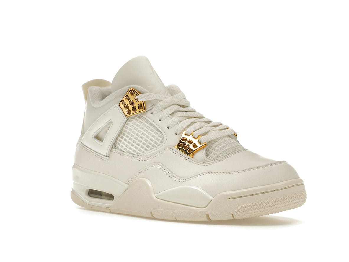 Jordan 4 Retro Metallic Gold (Women’s) – Sneakers