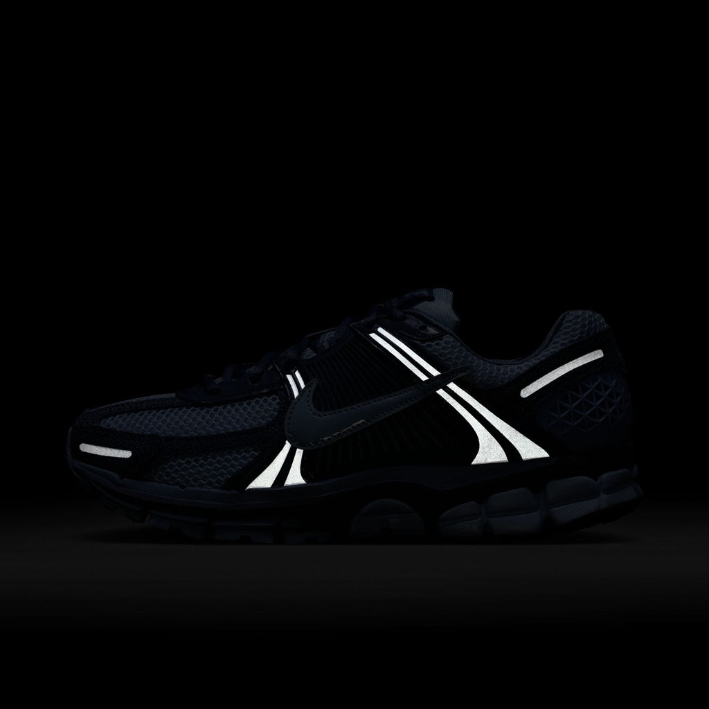 Nike Zoom Vomero 5 - Women's