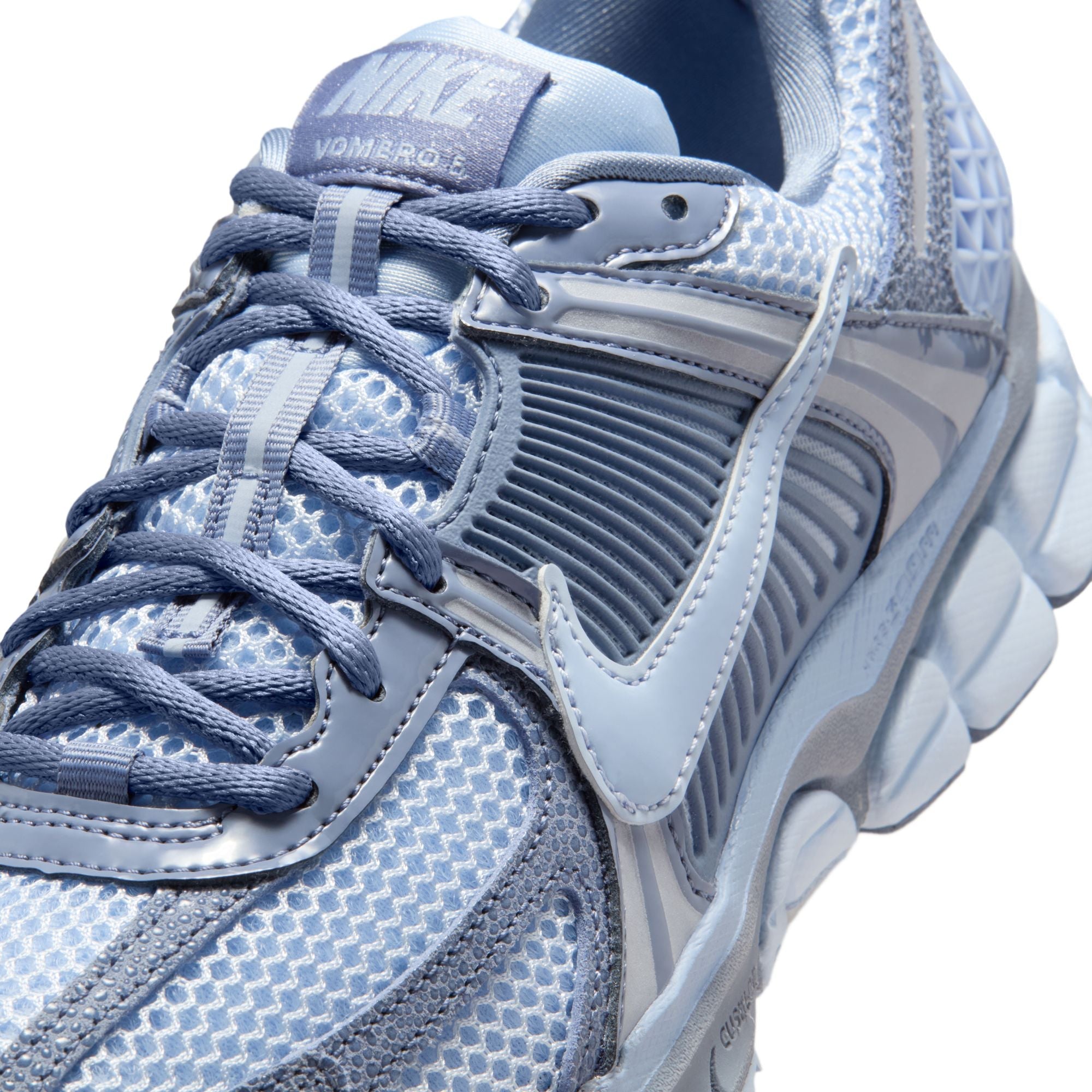 Nike Zoom Vomero 5 - Women's