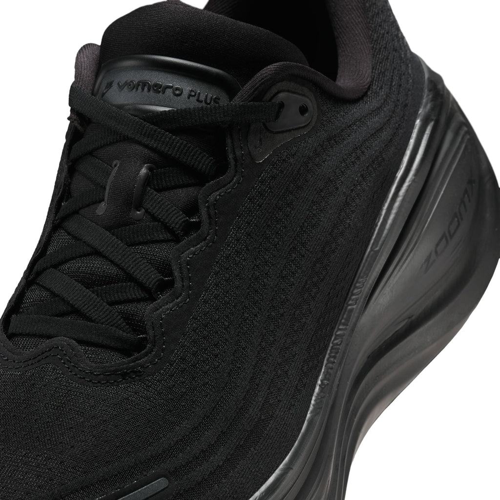 NIKE VOMERO PLUS QS - BLACK ANTHRACITE