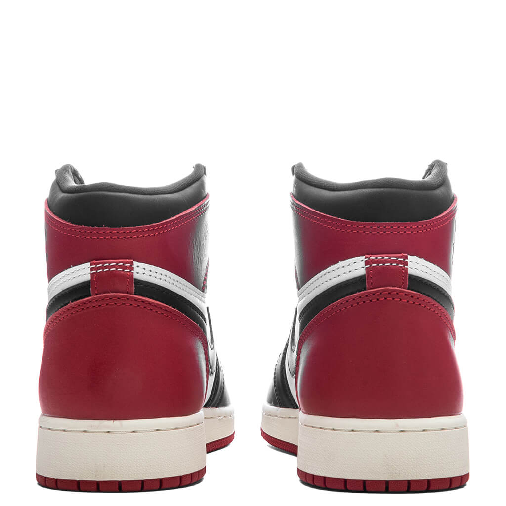 Air Jordan 1 Retro High OG 'Black Toe Reimagined' (GS) - White/Black/Varsity Red/Sail