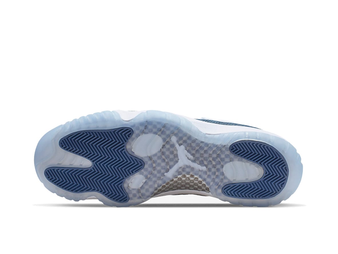 Jordan 11 Retro Low Snake Navy (2019) – Sneakers