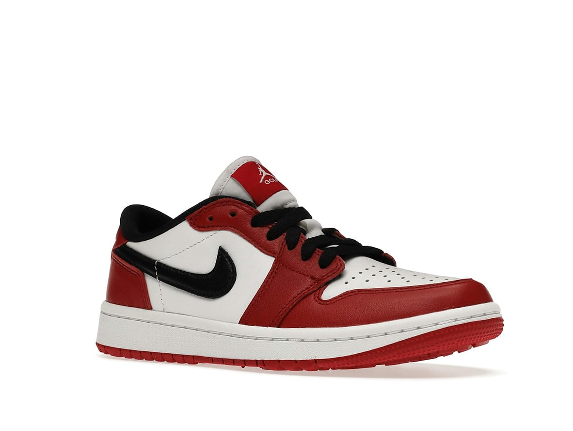 Jordan 1 Retro Low Golf Chicago – Classic Style Meets Modern Performance