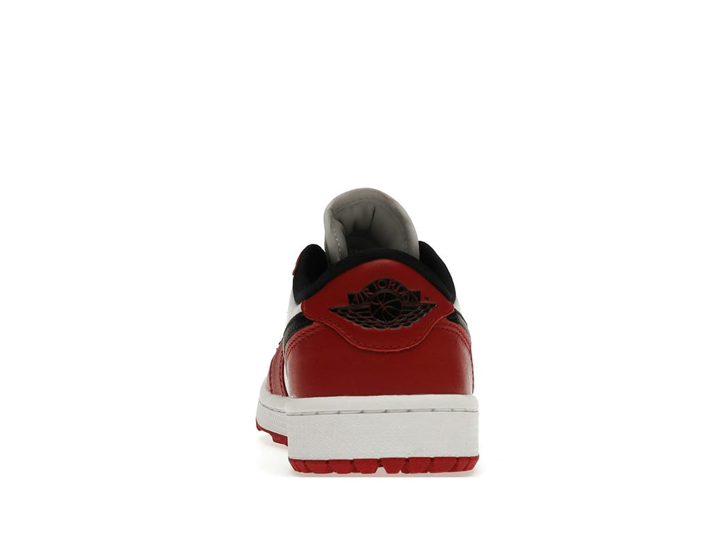 Jordan 1 Retro Low Golf Chicago – Classic Style Meets Modern Performance