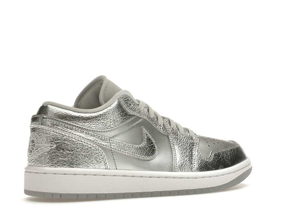 Jordan 1 Low SE Metallic Silver Women’s Sneaker FN5030-001