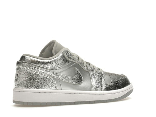 Jordan 1 Low SE Metallic Silver Women’s Sneaker FN5030-001