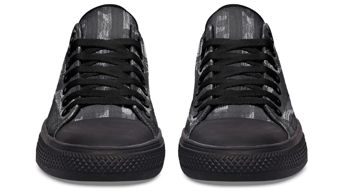 Cross Bumbbell Skull Lowtop Sneaker