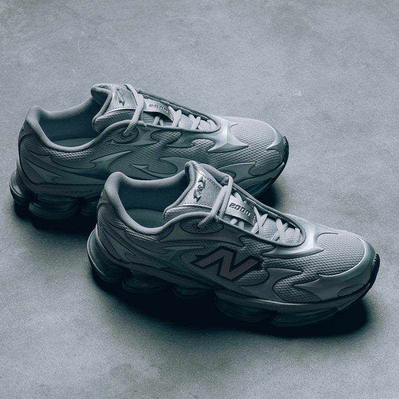New Balance 2000 'Silver Metallic' - Grey/Grey