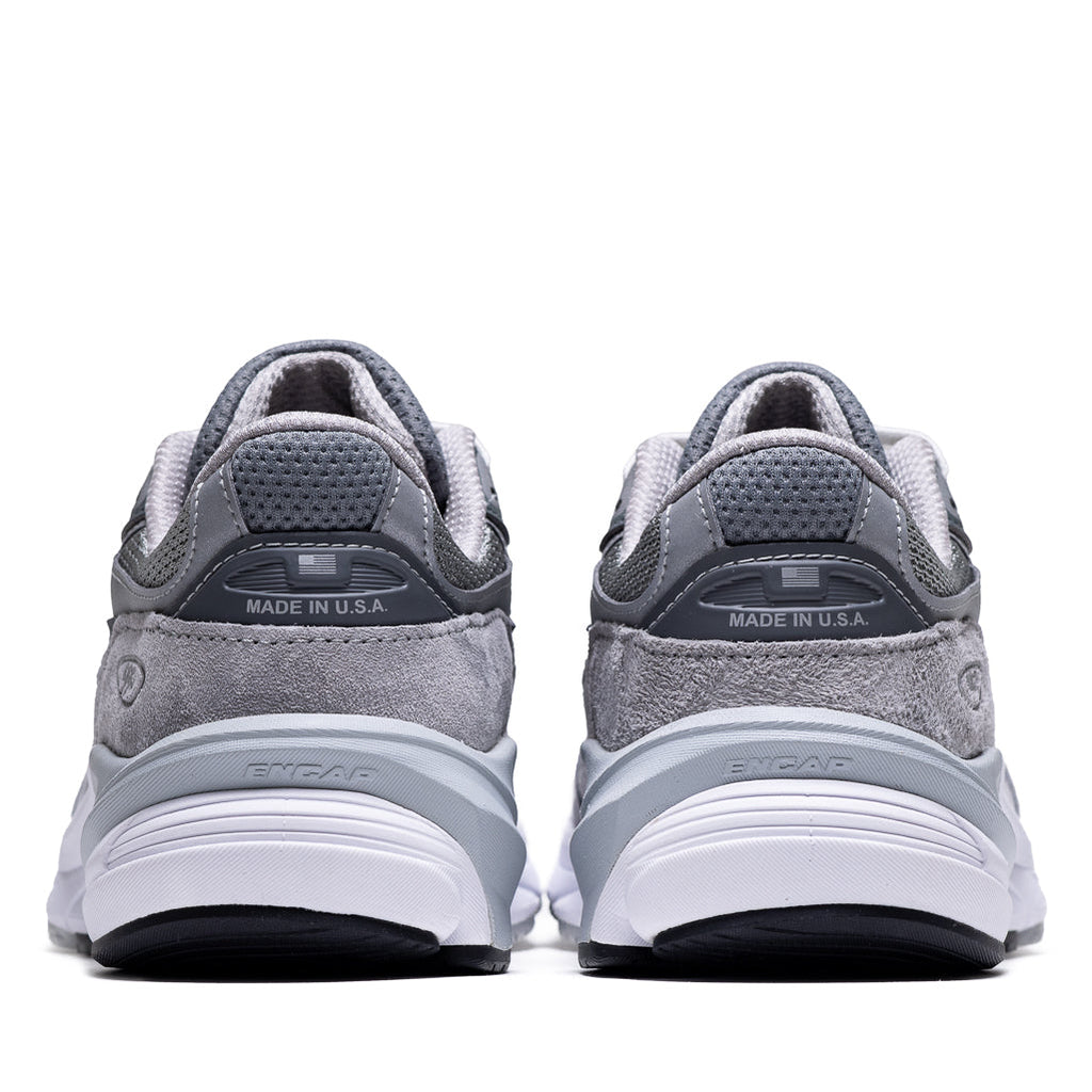 Women's New Balance Made in USA 990v6 - Grey