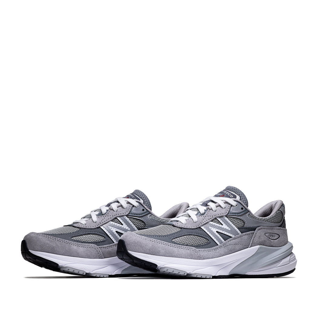 Women's New Balance Made in USA 990v6 - Grey