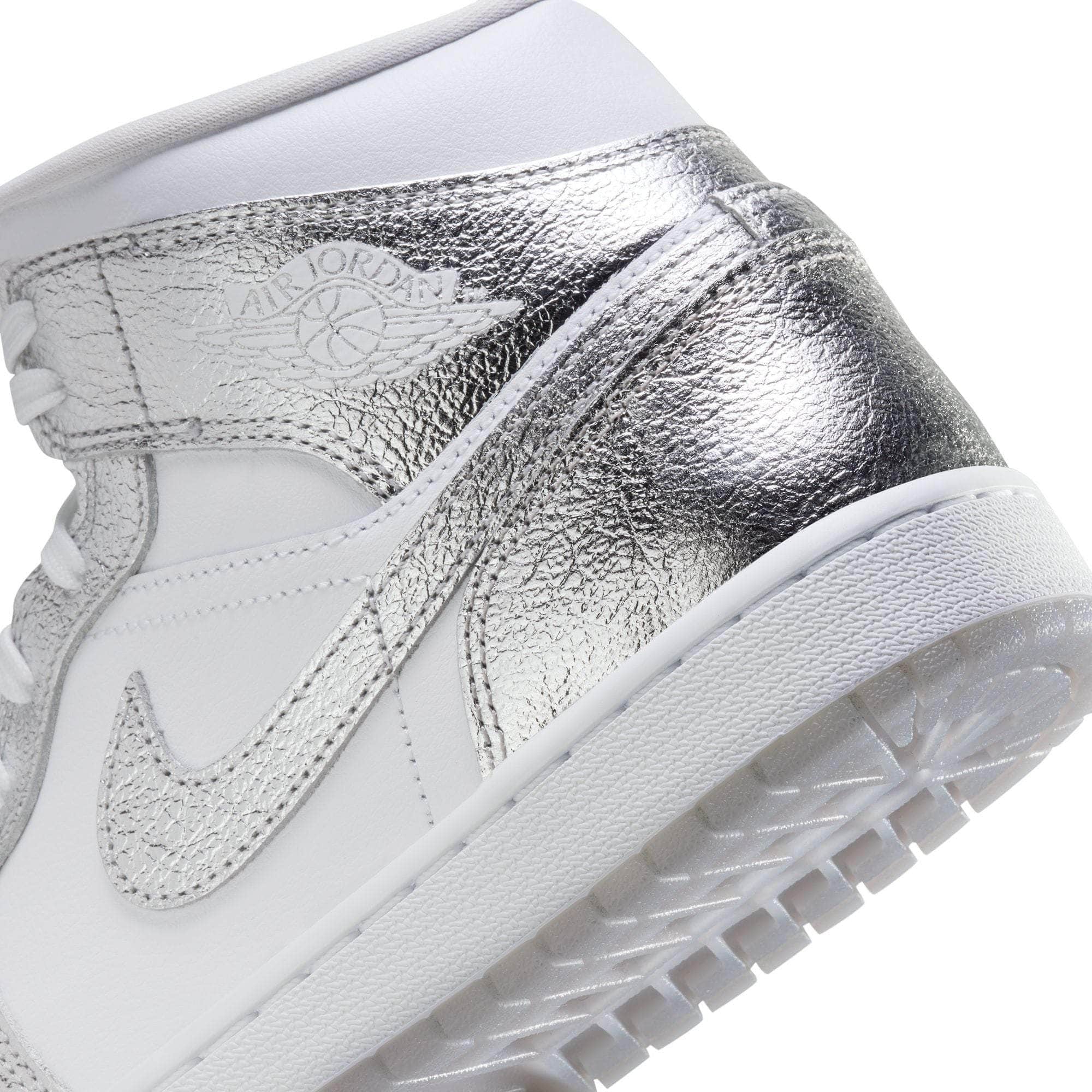 Air Jordan 1 Mid SE- Women's