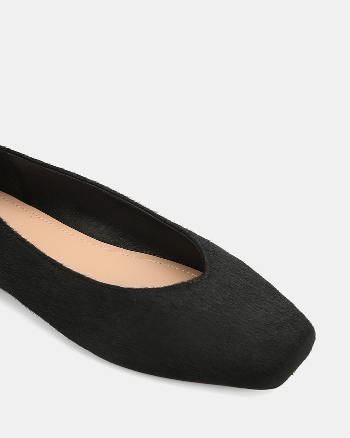 Belinda Black Textured Leather Ballet Flat