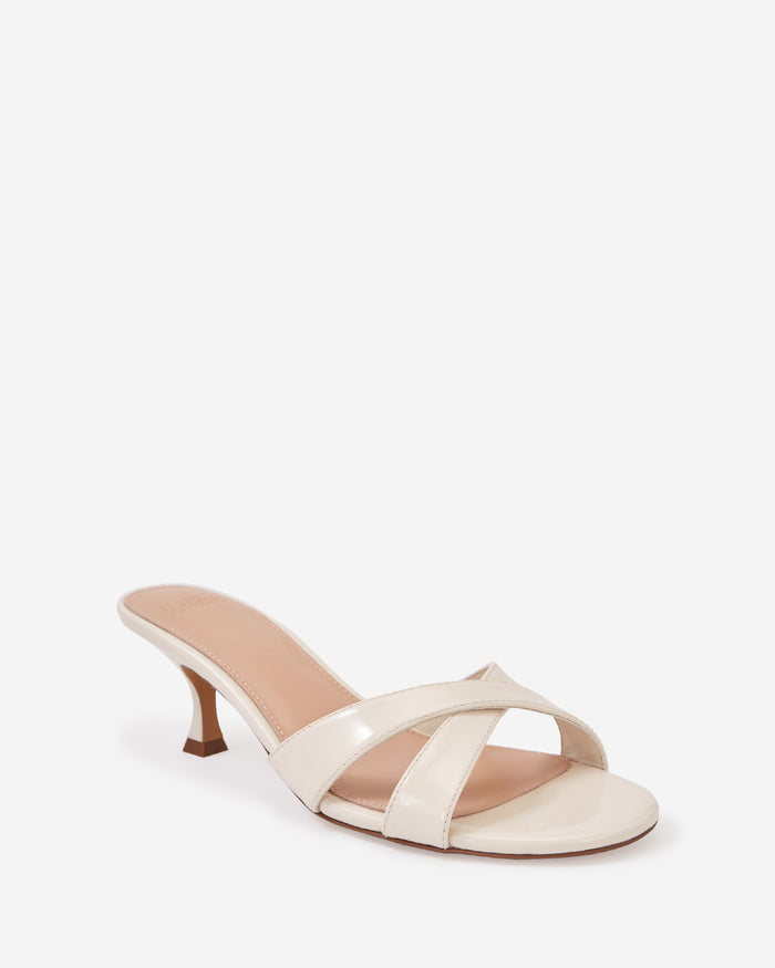 Gracie Vintage Ivory Patent Leather Kitten Heel Mule