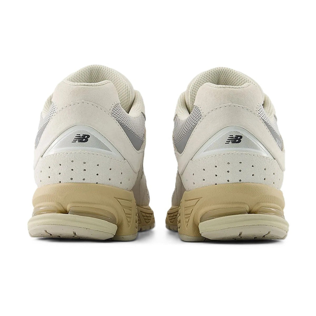 New Balance 2002R Linen Rain Cloud