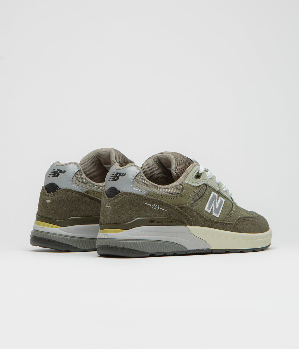 New Balance Numeric 933 Andrew Reynolds Shoes - Olivine