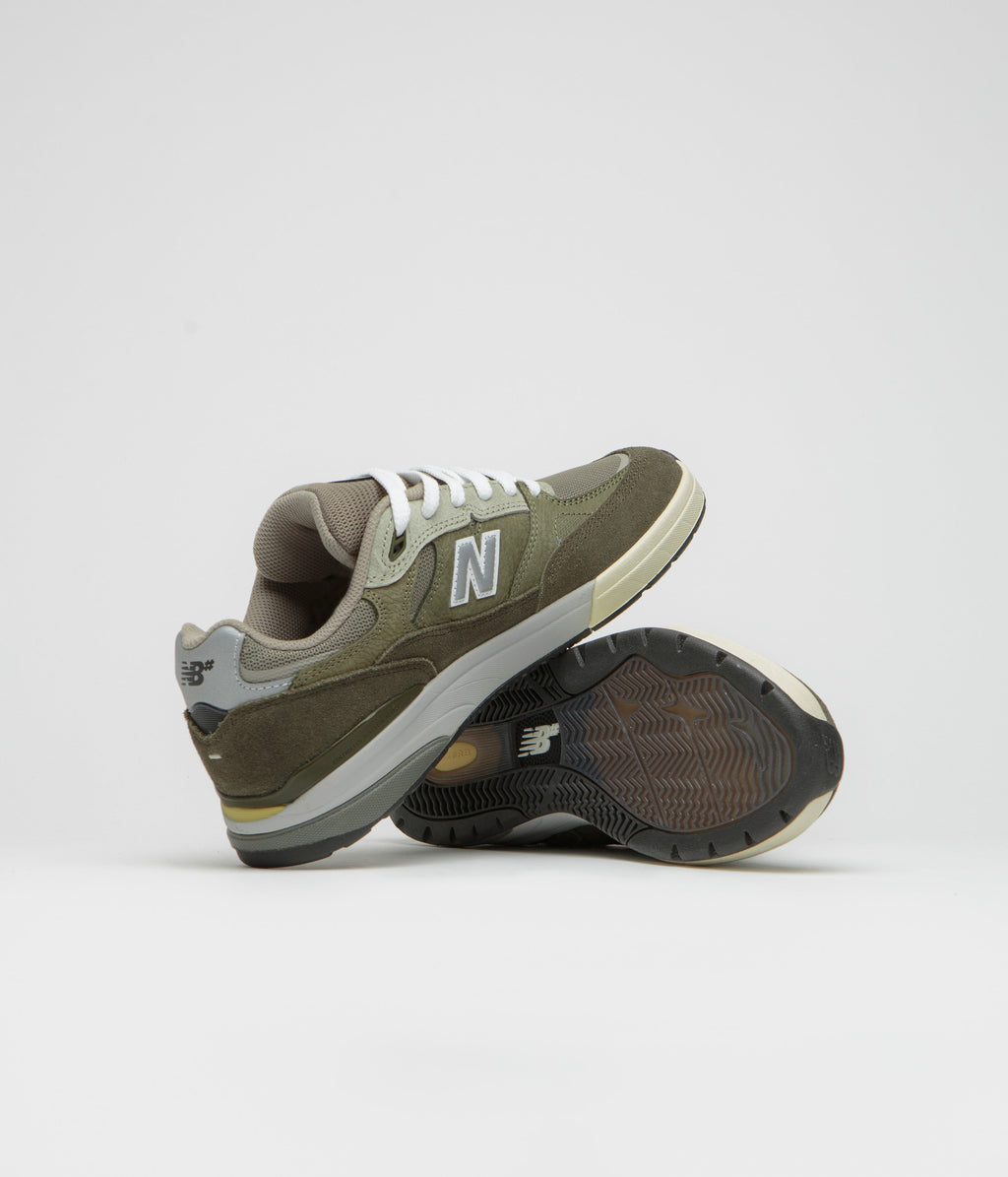 New Balance Numeric 933 Andrew Reynolds Shoes - Olivine