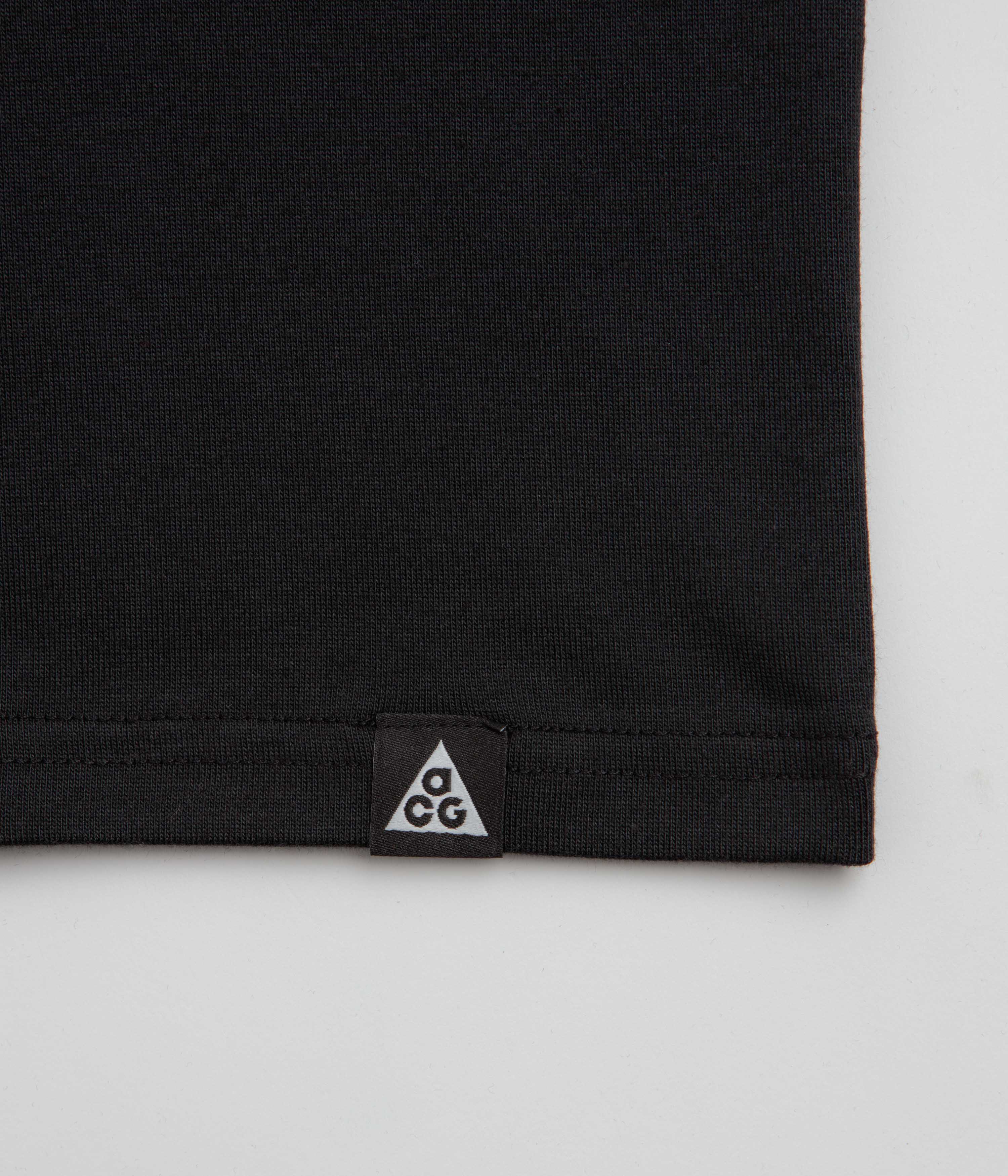 Nike ACG Mystery Snail T-Shirt - Black