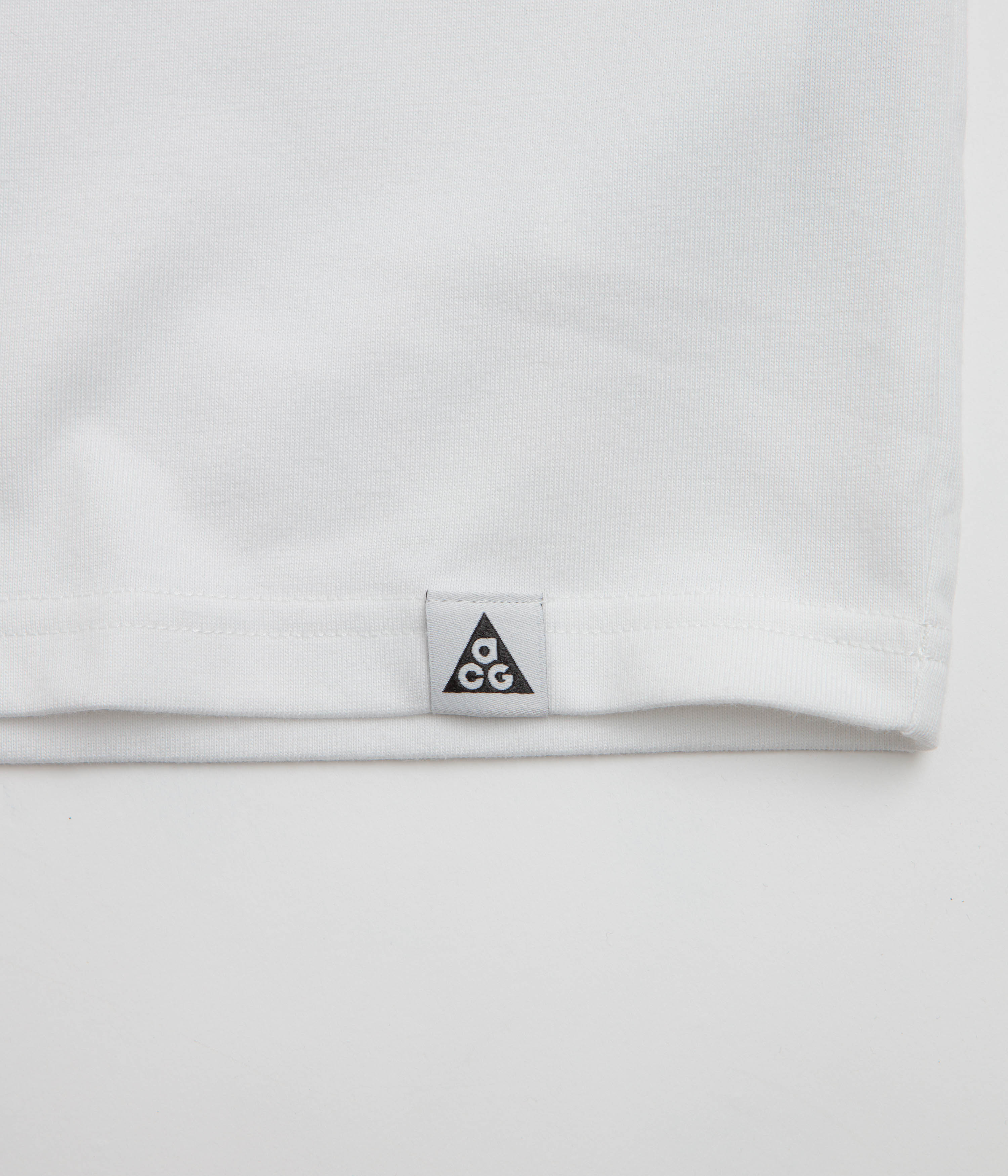 Nike ACG Stacked Rocks T-Shirt - Summit White