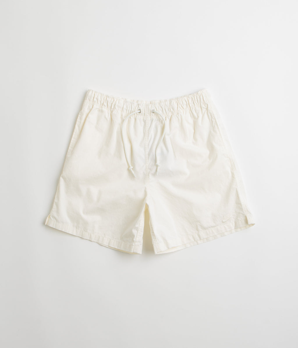 Nike Club Flow Wash Shorts - Sail / Sail