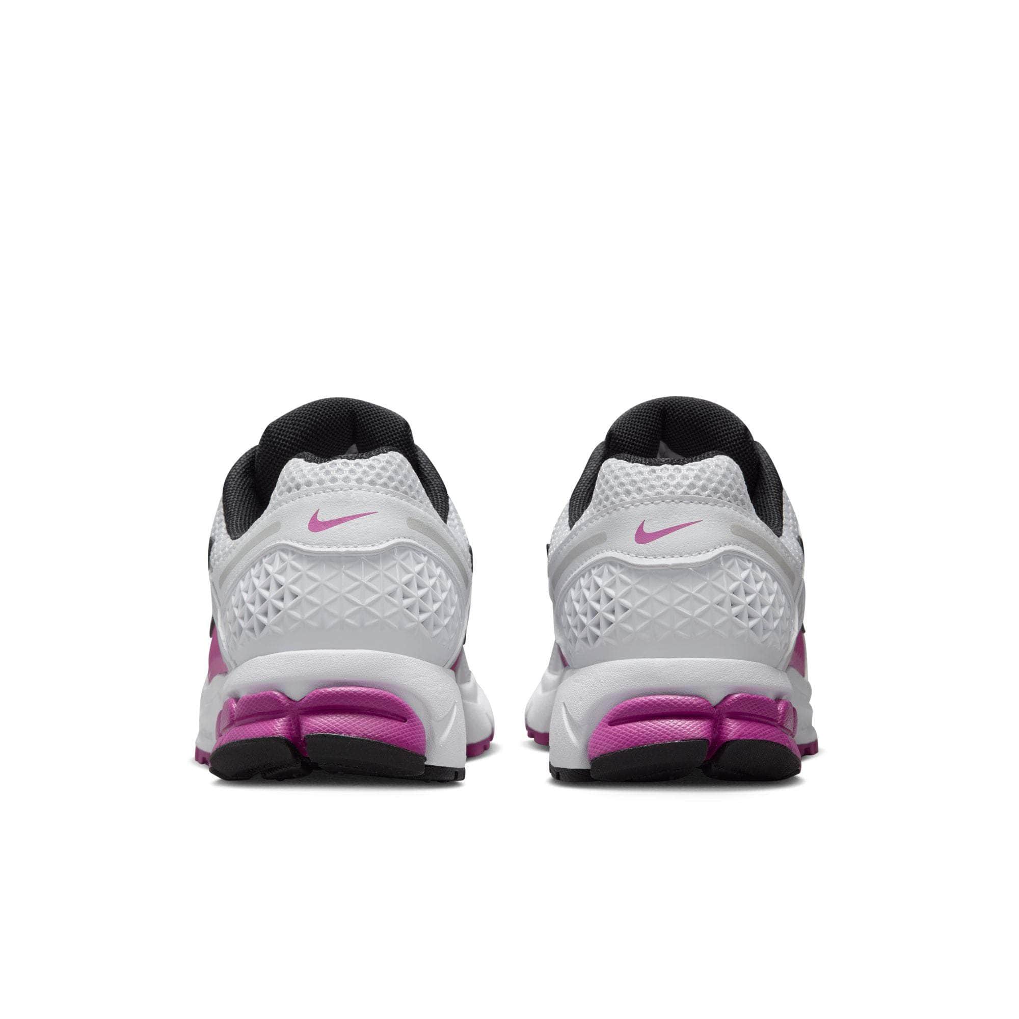 Nike Zoom Vomero 5 - Women's