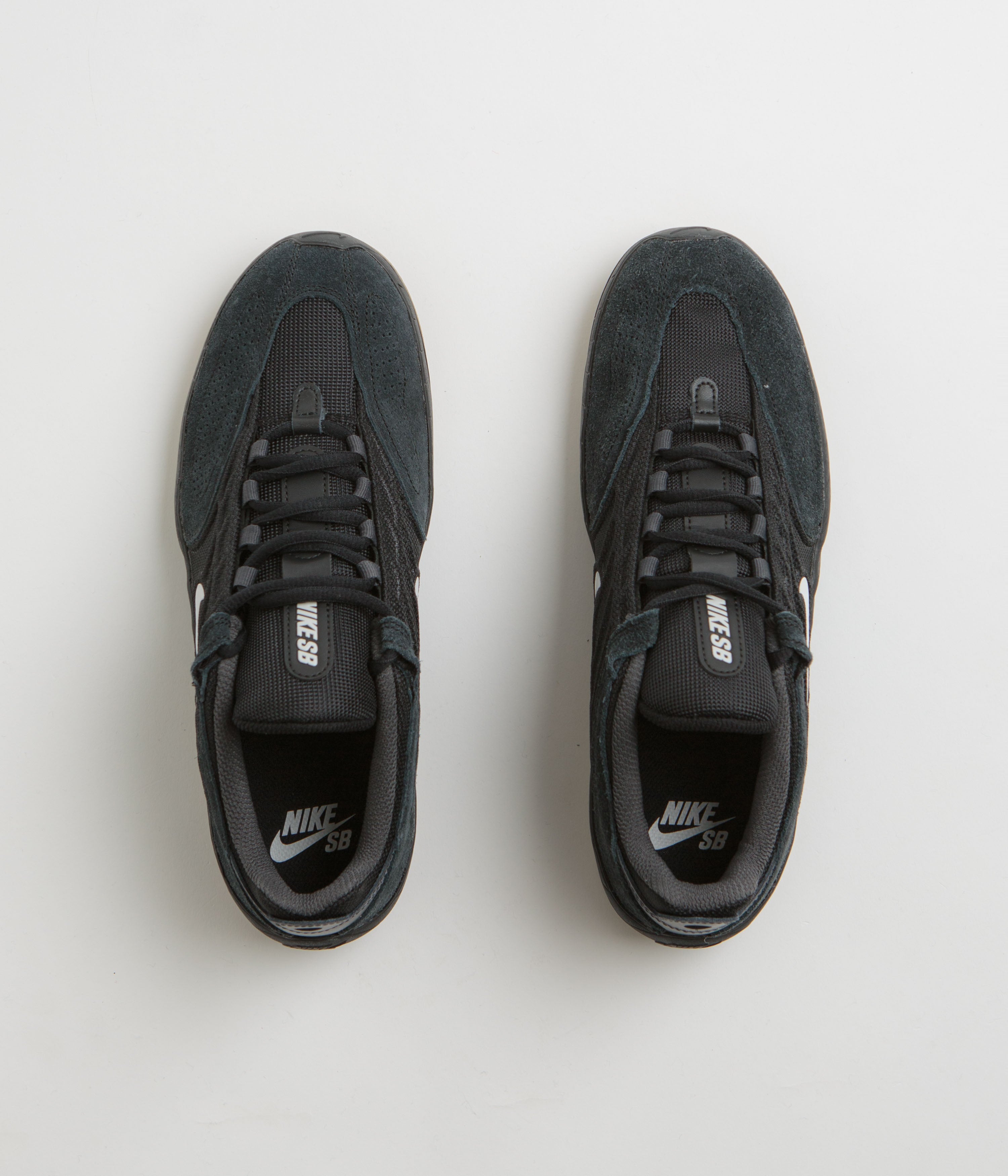 Nike SB Vertebrae Shoes - Black / Summit White - Anthracite - Black