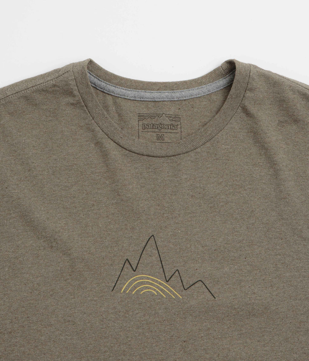 Patagonia Berm Logo Responsibili-Tee T-Shirt - Wing Grey