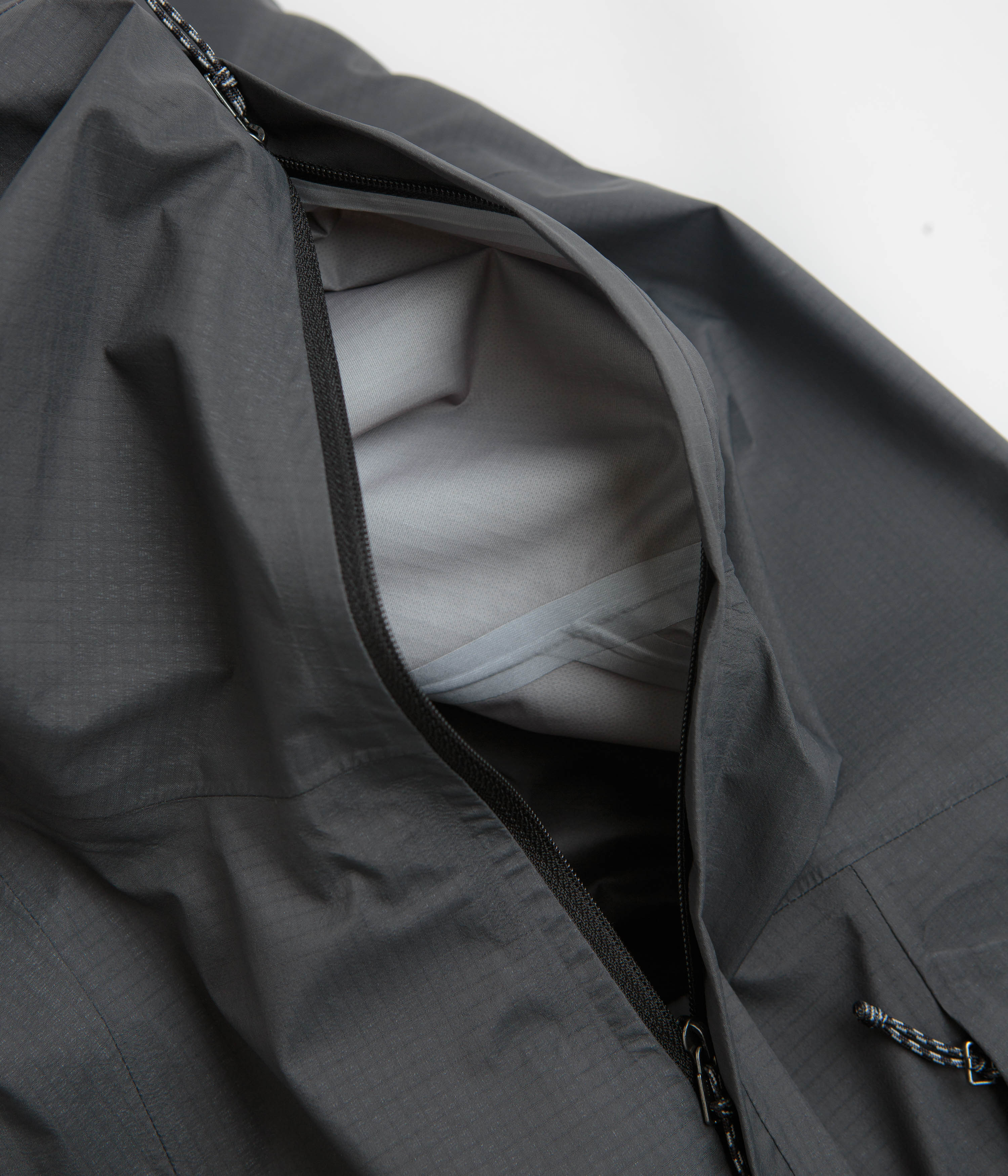 Patagonia Granite Crest Rain Jacket - Forge Grey / Black