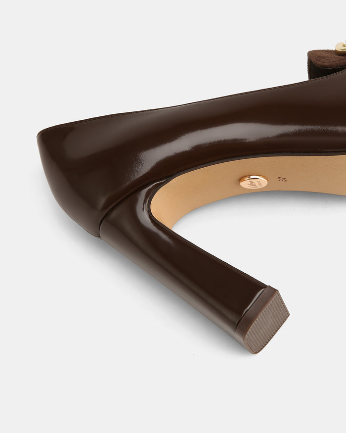 Pence Chocolate Leather Pump