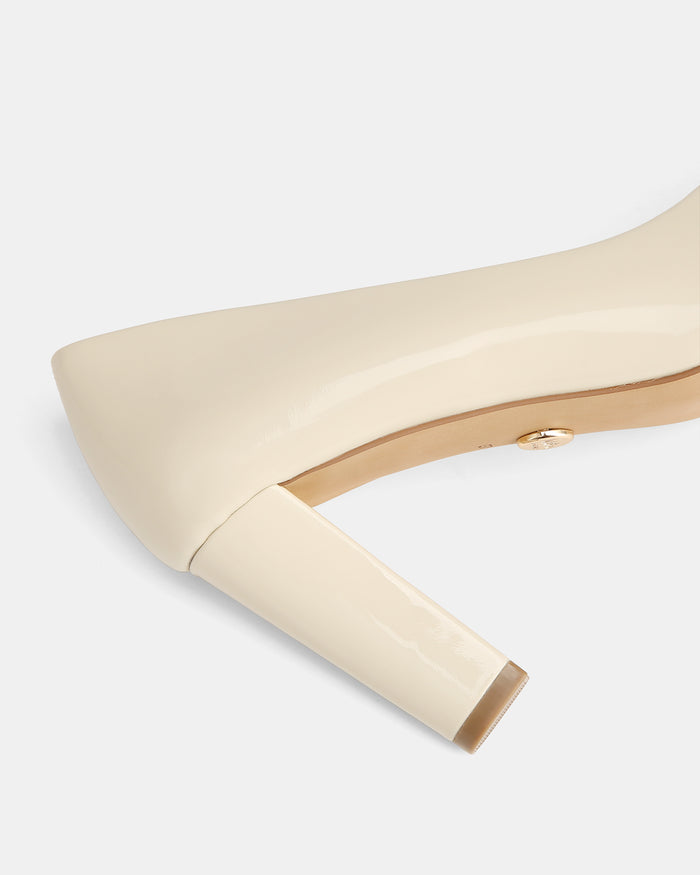 Shilo Vintage Ivory Patent Leather High Heel Pumps