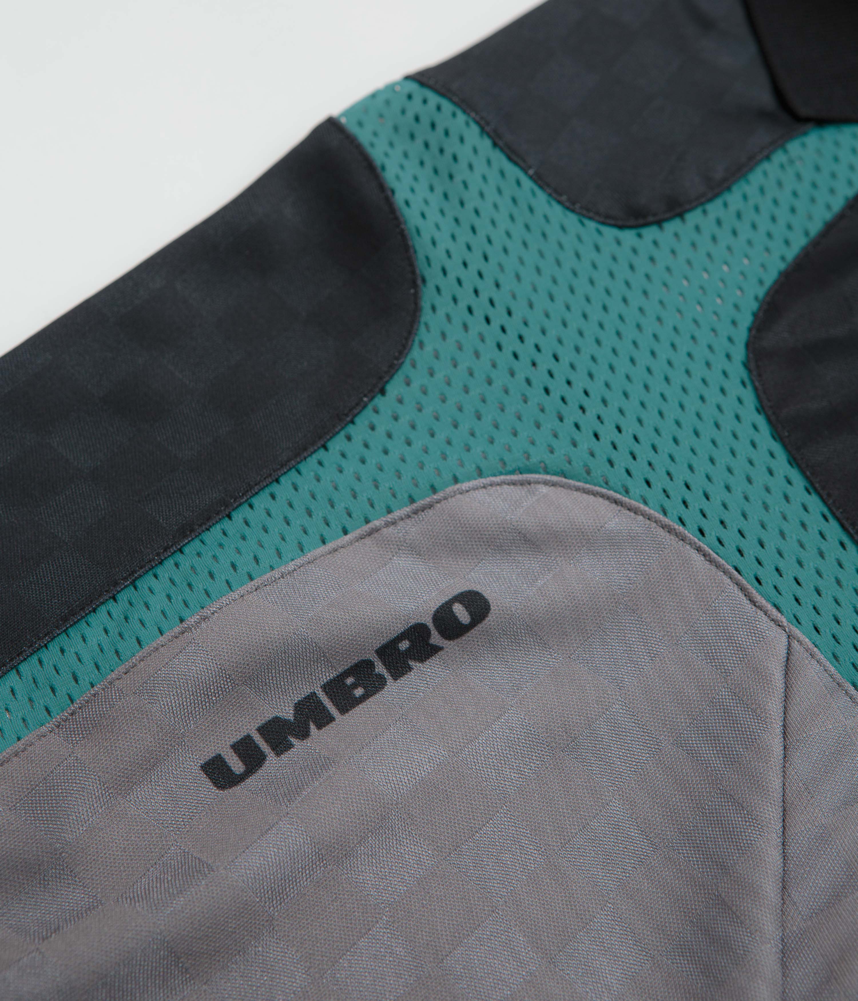 Umbro Classic England Polo Jersey - Black