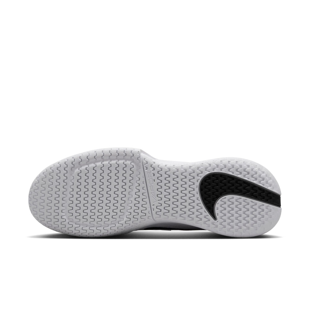 Nike Women's Vapor Pro 3 Hard Court Tennis Shoes in White/Black